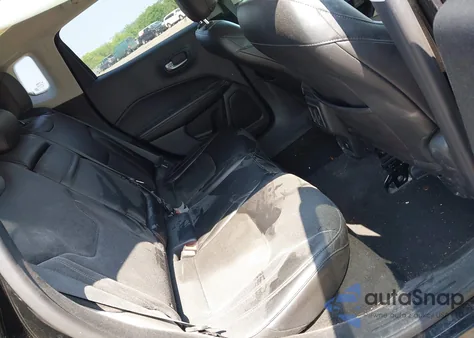 2018 Jeep Compass Latitude 4X4 из США, поврежденный, VIN 3C4NJDBB1JT191490